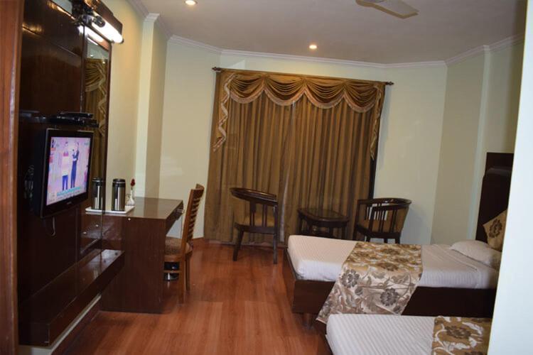 Hotel Vaibhav Varanasi Ngoại thất bức ảnh