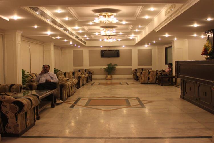Hotel Vaibhav Varanasi Ngoại thất bức ảnh